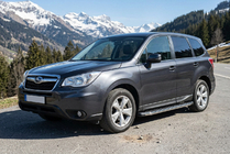 Subaru Forester 2013–2018 BlackLine zijsteps (2 stuks, aluminium) foto 1