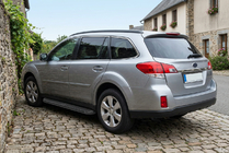 Subaru Outback 2009–2014 Side steps Tayga Black (2 stuks, aluminium) foto 1