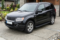 Suzuki Grand Vitara 2005–2017 Side steps Tayga Black (2 stuks, aluminium) foto 1