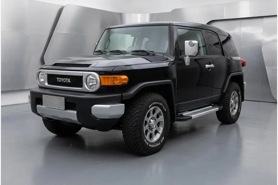 Toyota FJ Cruiser 2006–2022 Side steps New Vision Grey (2 stuks, aluminium) Image