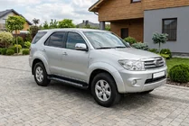 Toyota Fortuner 2006–2015 Side steps New Vision Black (2 stuks, aluminium) foto 1