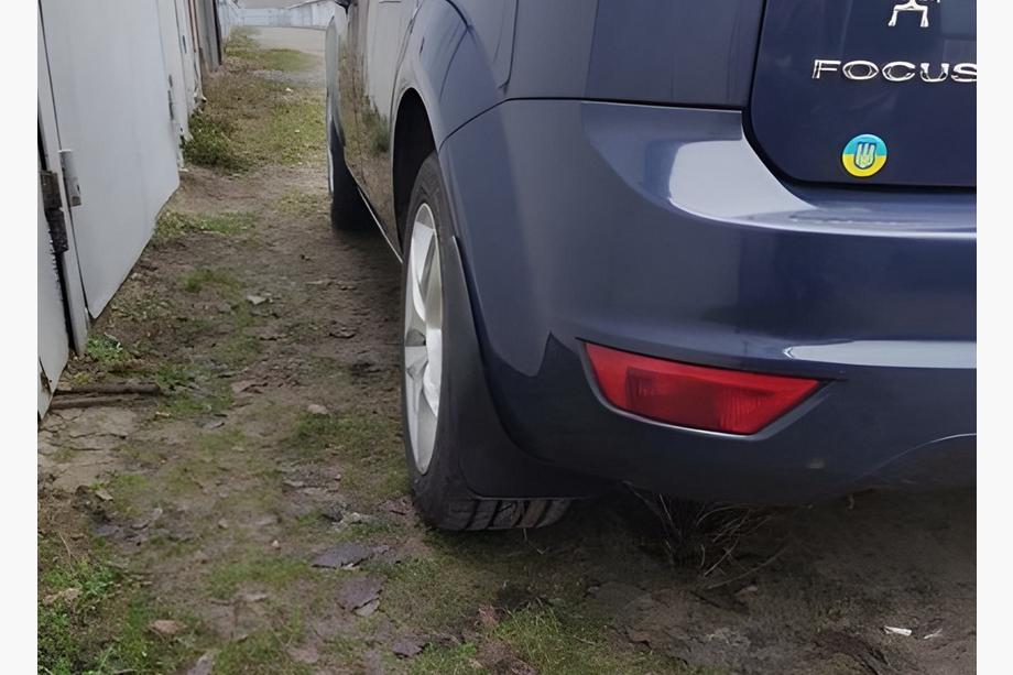 Ford Focus II 2005–2008 Premium spatlappen HB/SD (4 stuks) Image