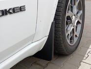 Jeep Grand Cherokee WK2 2010–2021 Premium spatlapset (4 st.) foto 1
