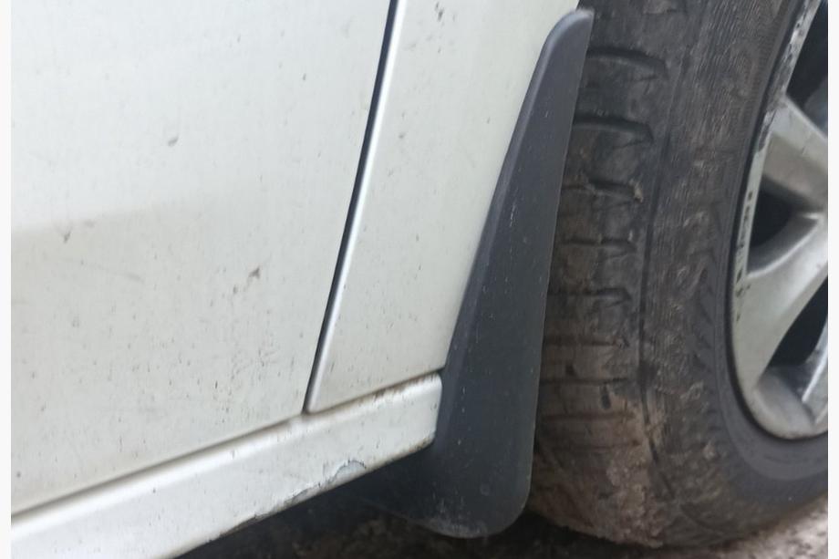 Peugeot 301 2012– Premium spatlapset (4 st.) Image