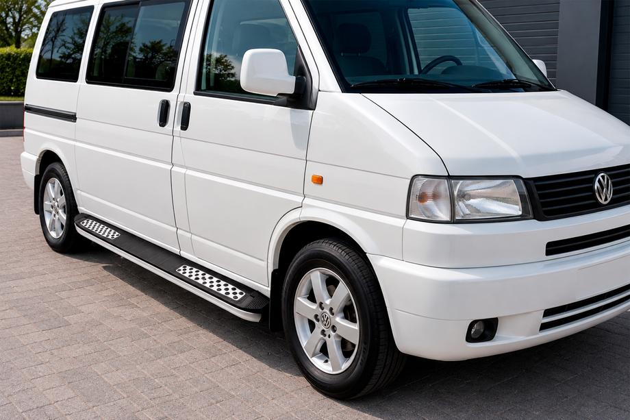 Volkswagen T4 Caravelle/Multivan 1990–2003 Tayga V2 side steps (2 stuks, aluminium) Image