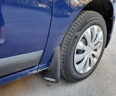 Renault Sandero 2007–2013 Voorste spatlappen (2 stuks) foto 1