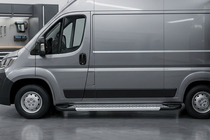 Peugeot Boxer 2006–2025 Side steps New Vision Grey (2 stuks, aluminium) Lange wielbasis foto 1