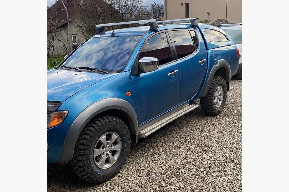 Mitsubishi L200 2006–2015 Dakdrager-dwarsbalken voor glad dak (2 stuks, Asaf V4) Image