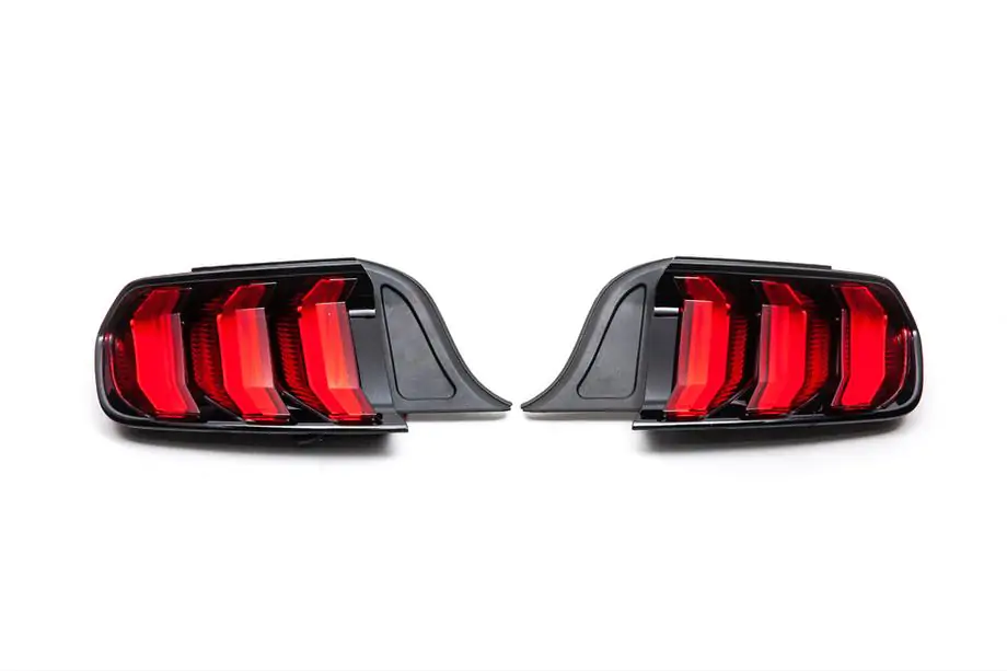 Ford Mustang 2015–2023 OEM achterlichten (USA, 2 stuks, 2015+) Image