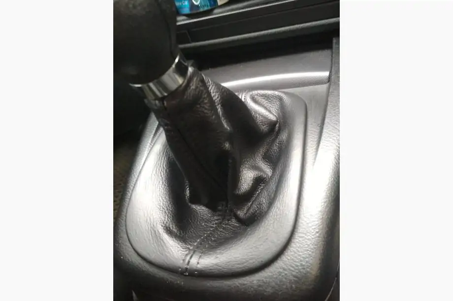 Volkswagen Passat B5 1997–2005 Leren versnellingspookhoes Foto 2