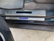 Toyota Land Cruiser 200 2007–2021 Verlichte instaplijsten (set van 4 stuks) foto 4