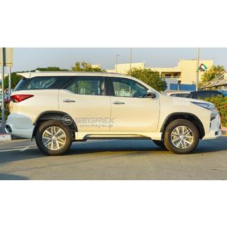 Lexus-TRD V2 bodykit set (voor 2015-2020) Toyota Fortuner 2015– foto 4