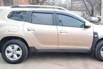 Renault Duster 2018–2024 Raamdeflectoren (4 stuks, HIC) foto 2