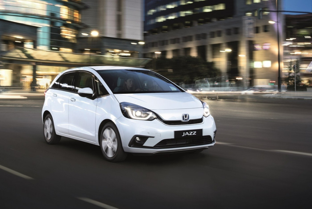 Verkoop van de hybride Honda Jazz e: HEV gestart in Oekraïne