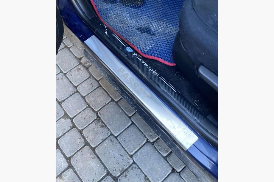 Volkswagen Passat B5 1997–2005 Carmos dorpellijsten (set 4 stuks, RVS) Image