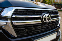 Toyota Land Cruiser 200 2007–2021 Bodykit set 2016-2021 (Executive 2021) Witte kleur foto 16
