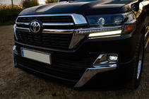 Toyota Land Cruiser 200 2007–2021 Bodykit set 2016-2021 (Executive 2021) Witte kleur foto 12