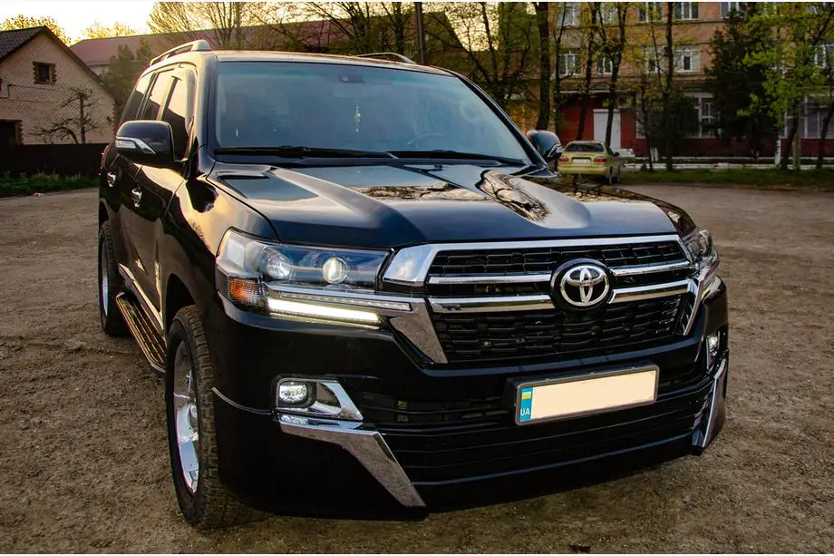 Toyota Land Cruiser 200 2007–2021 Bodykit set 2016-2021 (Executive 2021) Foto 13