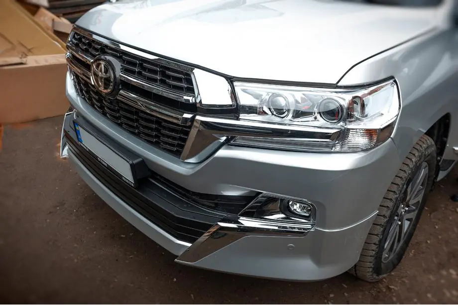Toyota Land Cruiser 200 2007–2021 Bodykit set 2016-2021 (Executive 2021) Foto 6