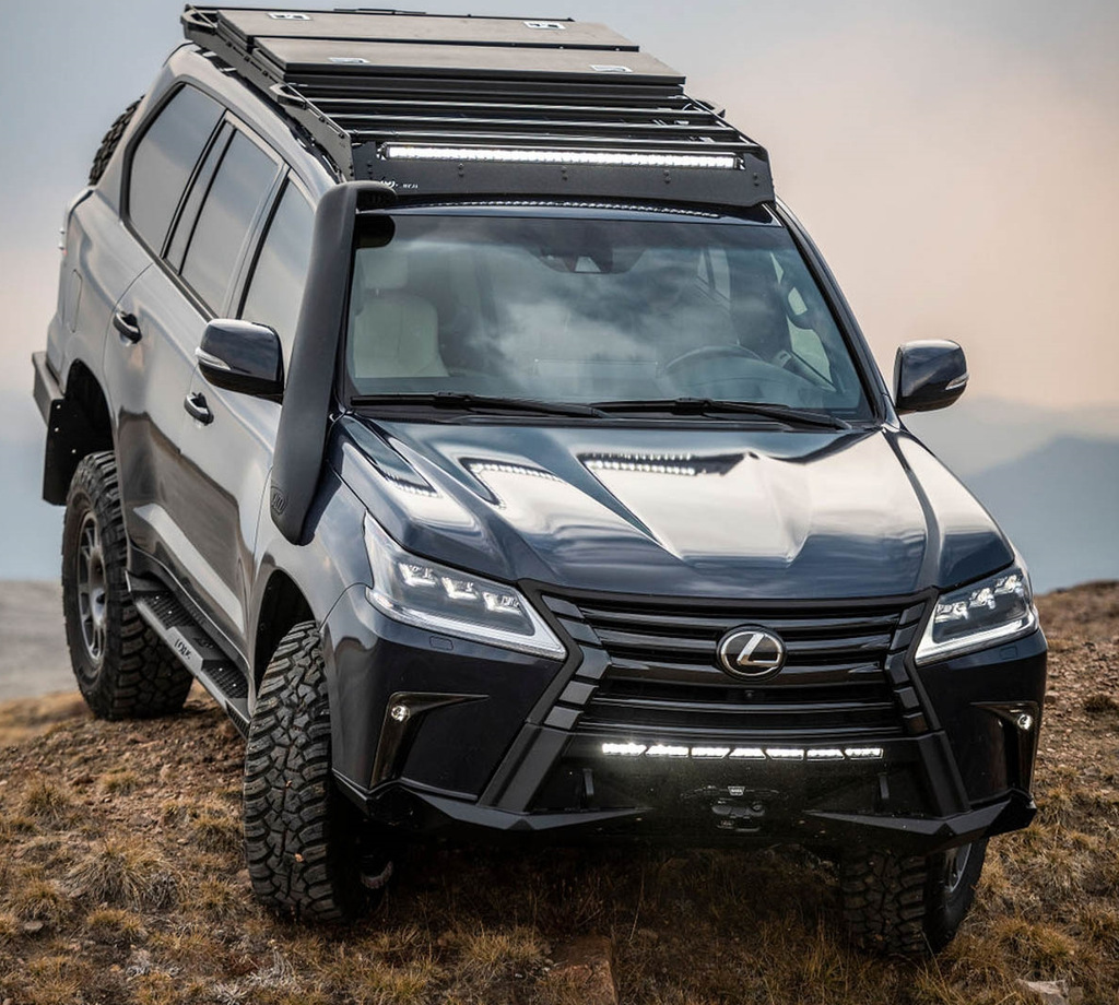 Lexus J201-modificatie: alleen meiden in de modder