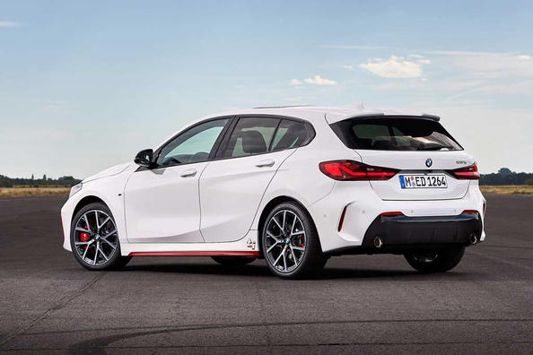 Sportieve voorwielaangedreven hatchback BMW 128ti onthuld Foto 4