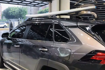 Toyota Rav 4 2019–2025 OEM dakdragers voor geïntegreerde dakrails (2 stuks) foto 4