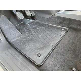Stingray rubberen automatten (set 4 stuks, clip CP2) Citroen Berlingo/Multispace 2018– foto 1