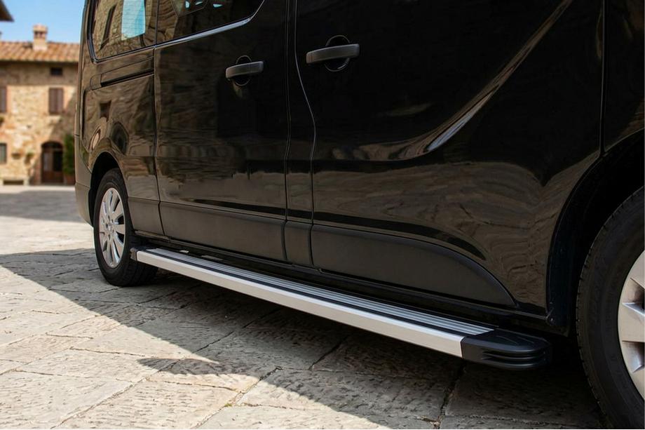 Renault Trafic 2015– Side steps Maya V4 (2 st., aluminium) Image
