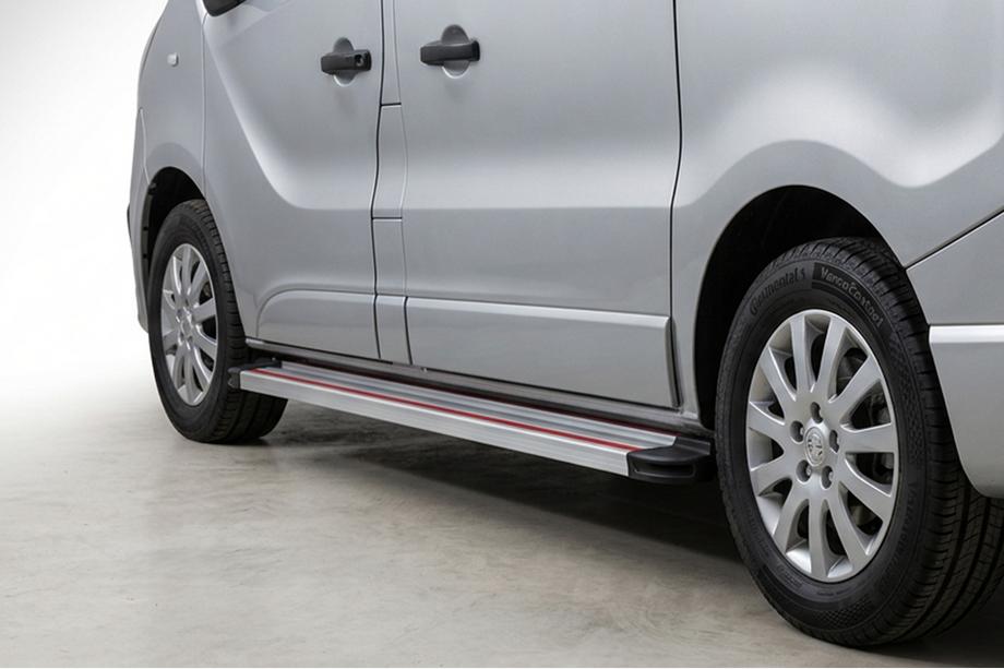 Renault Trafic 2001–2015 Side steps Maya Red-Grey (2 st., aluminium) Lang Image