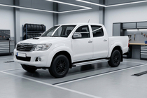 Toyota Hilux 2006–2015 Side steps Maya V4 (2 st., aluminium) foto 1