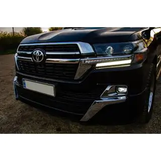 Facelift ombouwset van LC200 2008-2015 naar 2021 Executive foto 4
