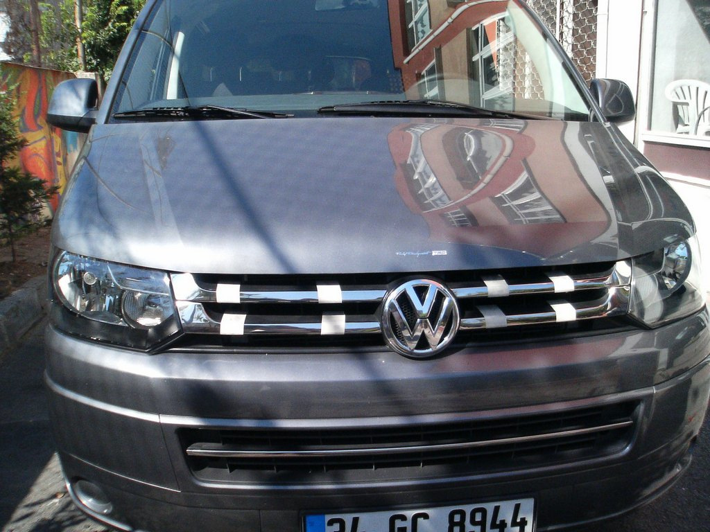 Afdekstrip voor de radiateurgrille Volkswagen T5