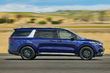 Review van de minivan KIA Carnival van de nieuwe generatie foto 5