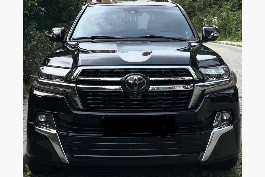Toyota Land Cruiser 200 2007–2021 Radiateurgrille 2016-2021 (design 2021) Foto 11