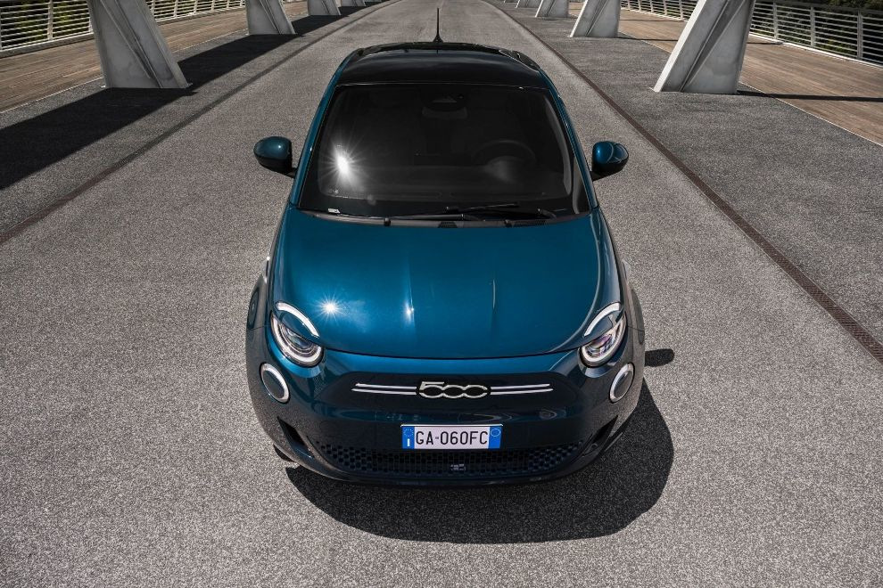 Review van de elektrische subcompacte hatchback Fiat 500e