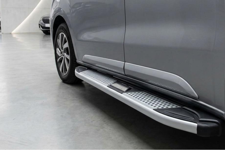 Citroen Jumpy/Dispatch 2017– Mevsim Grey side steps (2 stuks, aluminium) Image