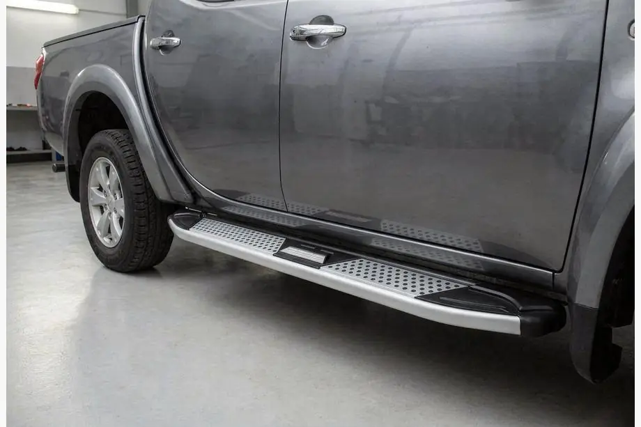 Fiat Fullback 2016– Mevsim Grey side steps (2 stuks, aluminium) Image