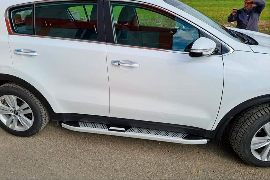 Kia Sportage 2015–2021 Mevsim Grey side steps (2 stuks, aluminium) Foto 6