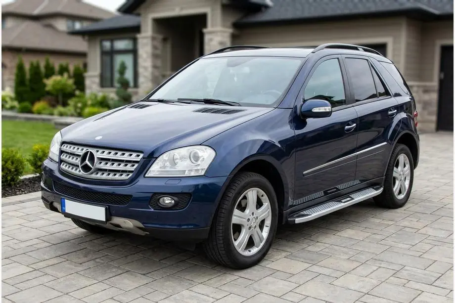 Mercedes ML W164 2005–2011 Mevsim Grey side steps (2 stuks, aluminium) Image