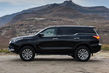 Review van de vernieuwde Toyota Fortuner SUV foto 4