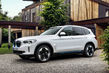 Review van de elektrische crossover BMW iX3 foto 3