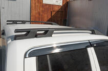 Volkswagen Amarok 2010–2022 OmsaLine Sport dakrails (2 stuks, zwart) foto 3