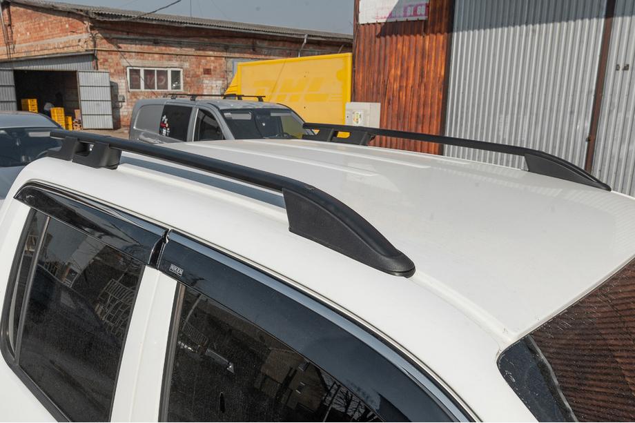 Volkswagen Amarok 2010–2022 OmsaLine Sport dakrails (2 stuks, zwart) Image