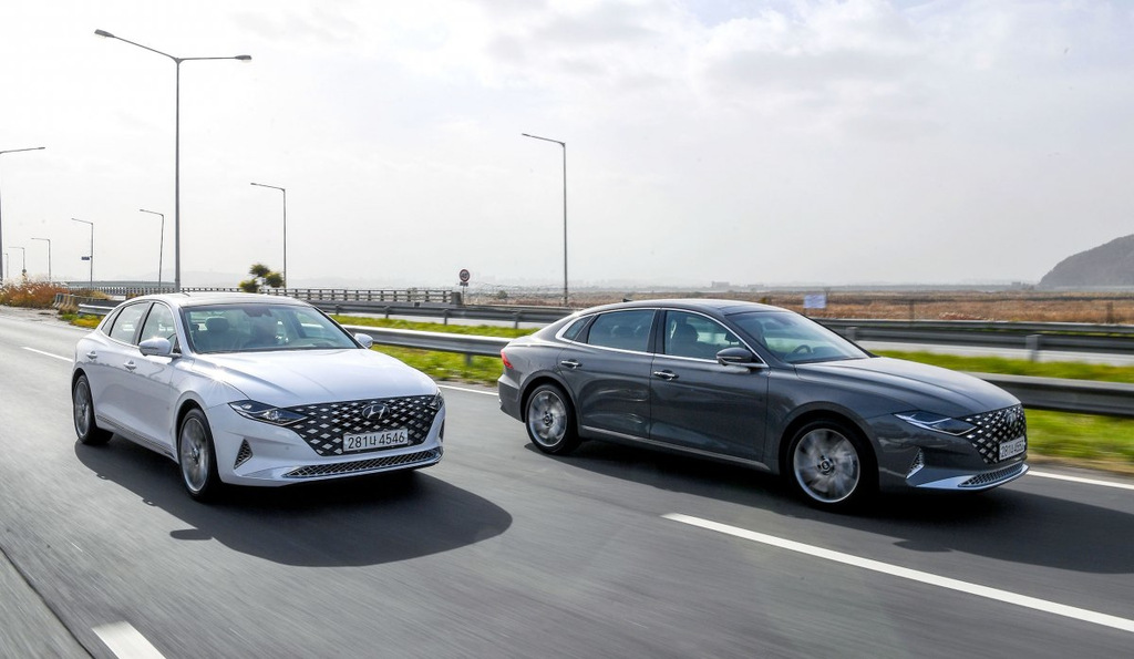 Vernieuwde Hyundai Grandeur-sedan van de zesde generatie