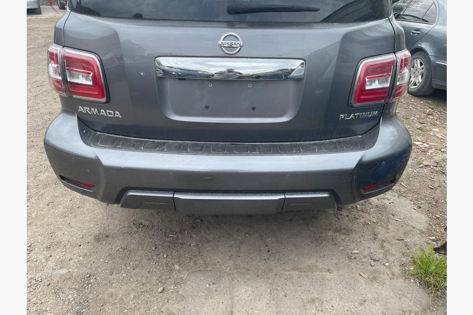 Nissan Armada 2016–2024 Achter LED-achterlichten (origineel, gebruikt, bouwjaar 2019) Foto 4