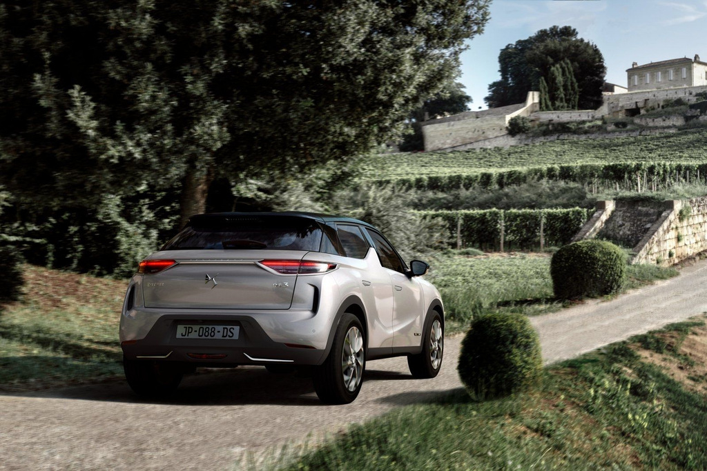 Elektrische variant van de stads-crossover DS 3 Crossback E-Tense