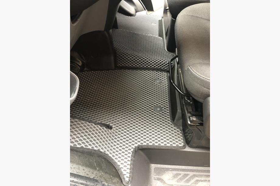 Ford Custom 2013–2022 EVA automatten (voor, zwart) Image