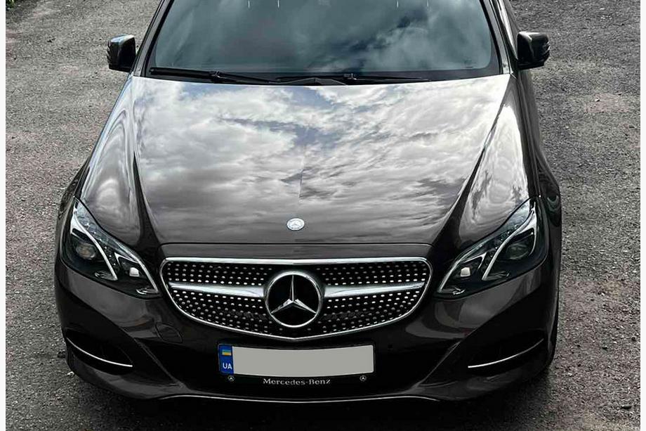 Mercedes E-klasse W212 2009–2016 Voorgrille Diamond Silver (voor Avantgarde en AMG-Line, 2013-2016) Foto 7
