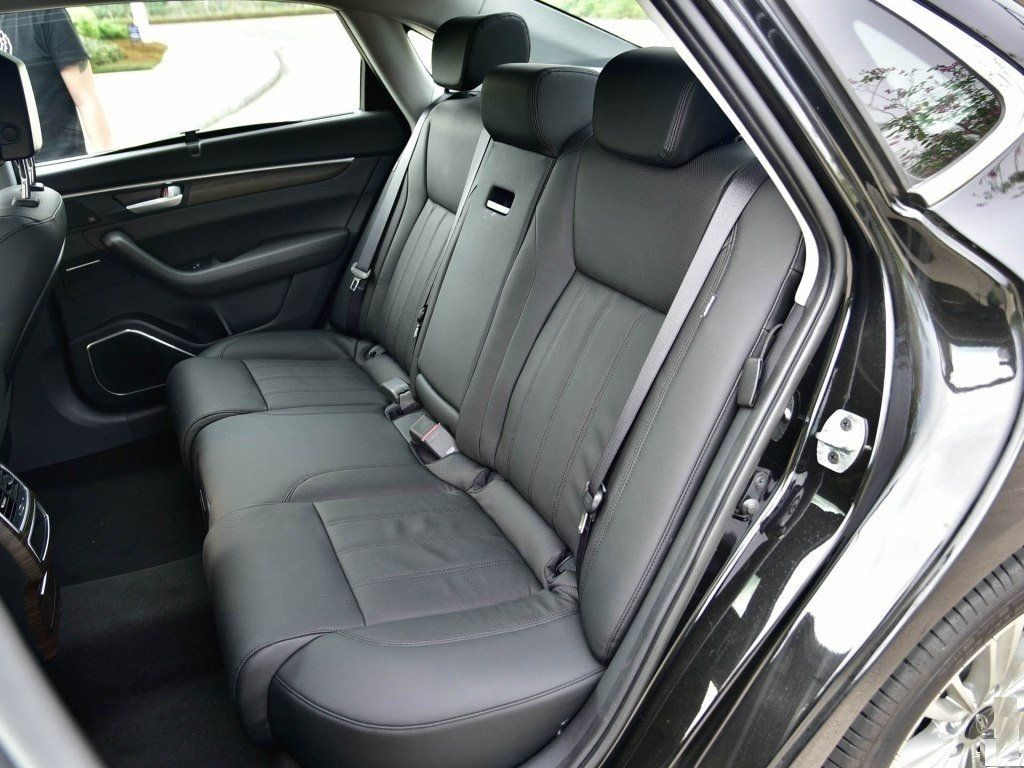 Review van de middelgrote sedan JAC A60