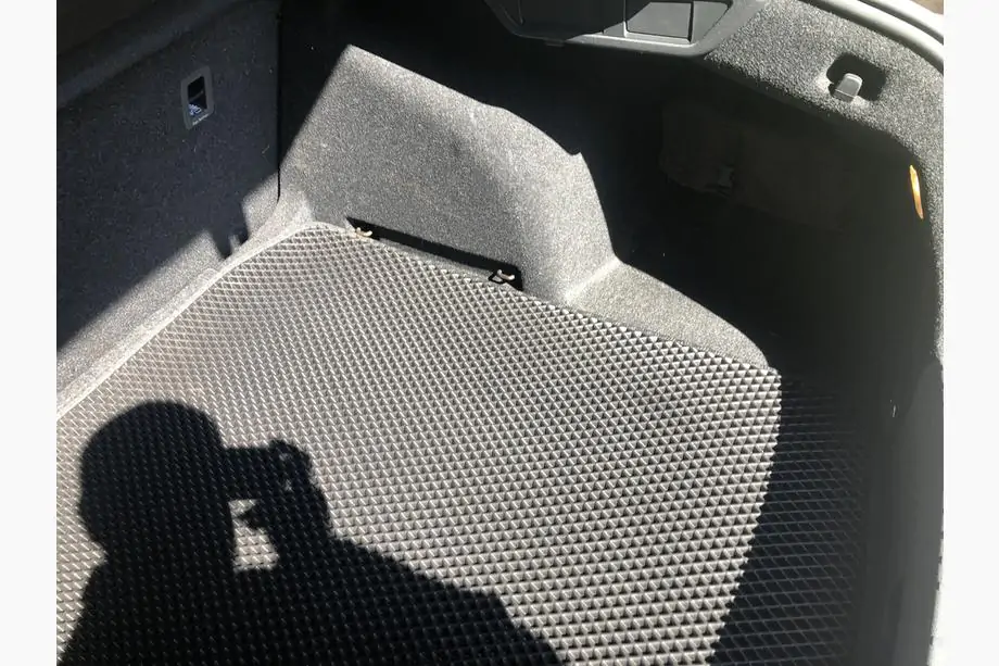 Skoda Octavia IV A8 2020– Kofferbakmat (EVA, zwart) Foto 3